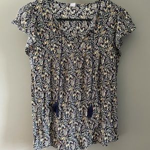 Old Navy top.